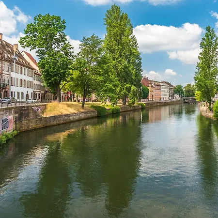 Cerise Apartmanhotel