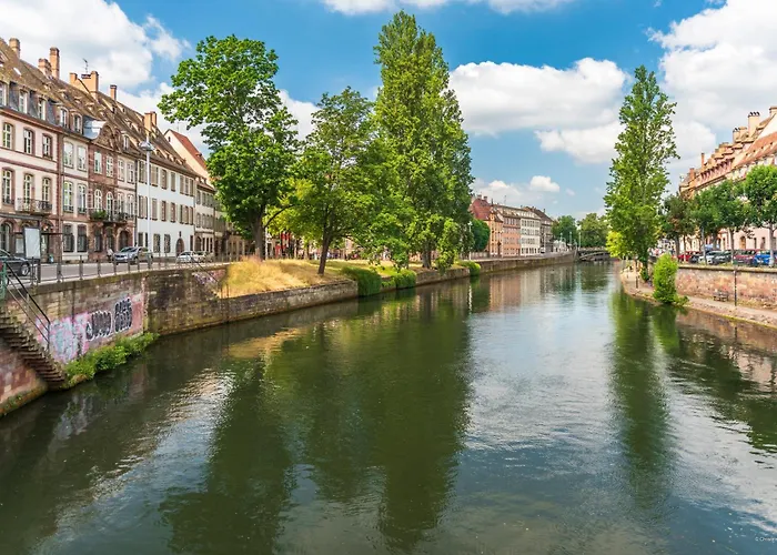 Cerise Apartmanhotel